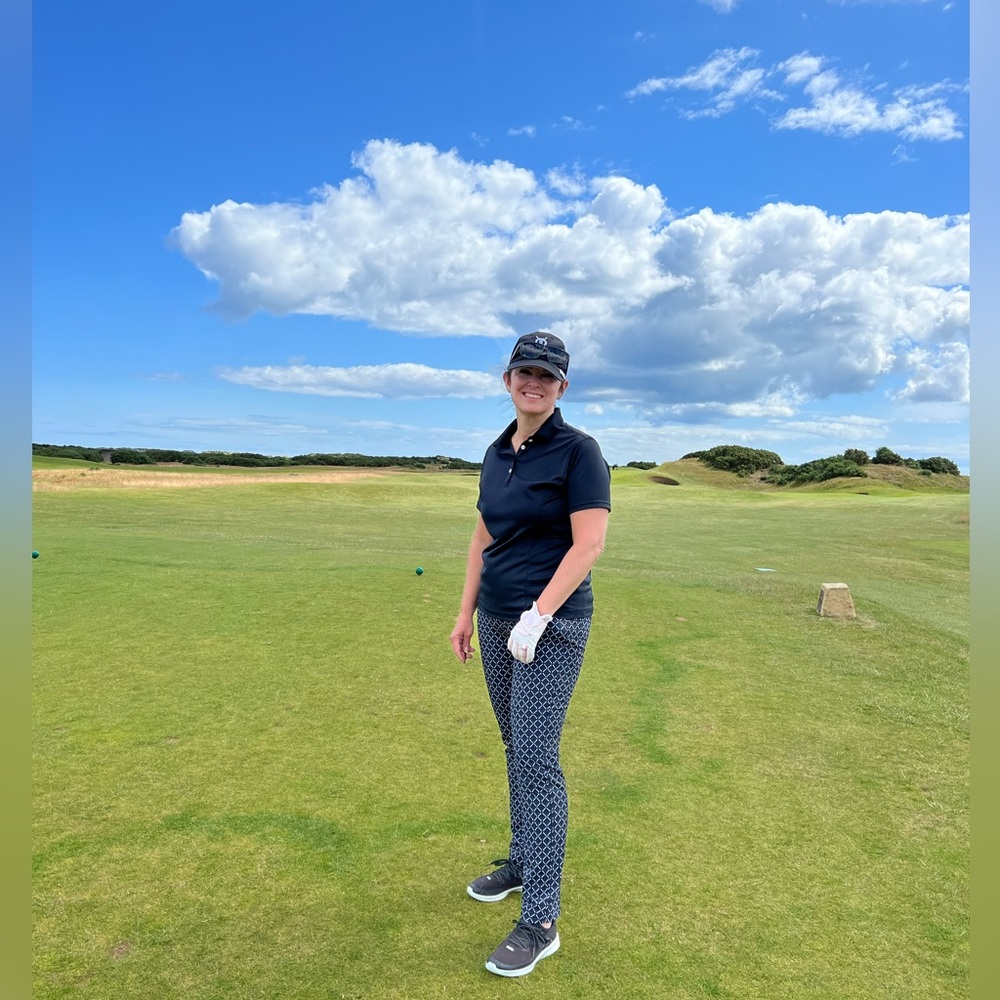 Meet your Posher, Cindy